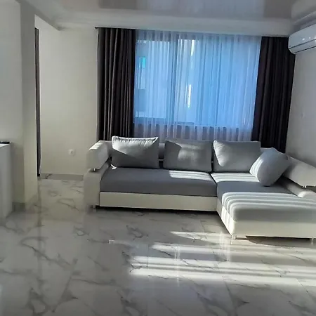 Milenium بوموري